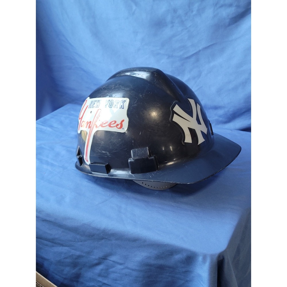 Vimtage 1997 Andy Pettitte Yankees 15 Hard Hat‎